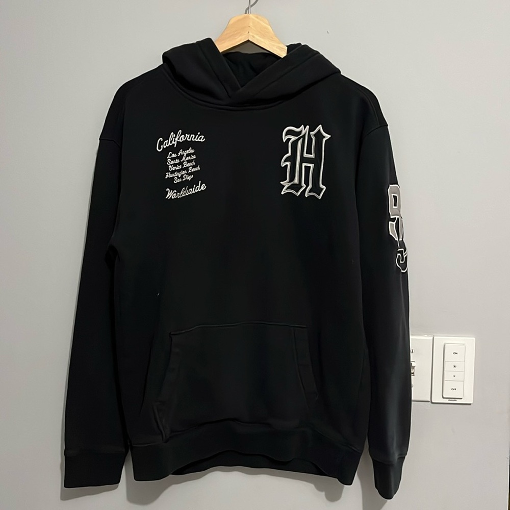 Men’s Hollister Medium Hoodie (Black)